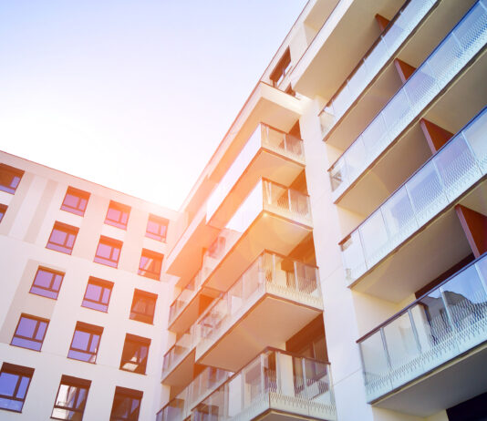 Darowizna mieszkania – najważniejsze informacje jak zrobić darowiznę nieruchomości