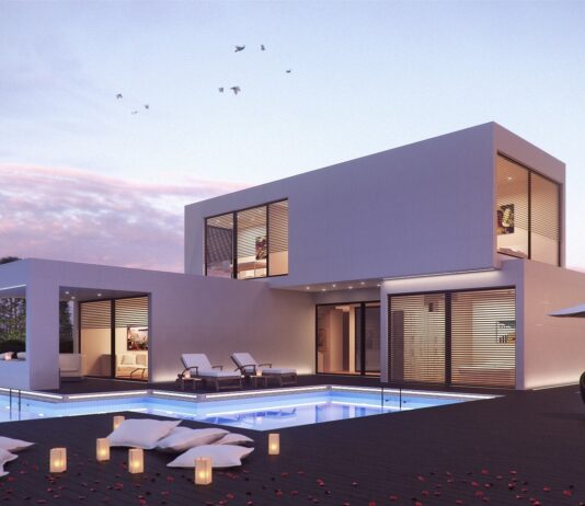 Adaptacja projektu gotowego – co musisz wiedzieć? Wybór domu i działki